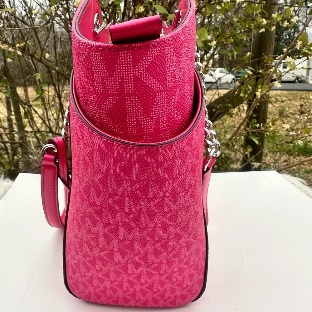 Michael Kors Jet set large chain shoulder tote Dragonfruit mk logo - Picture 6 of 16